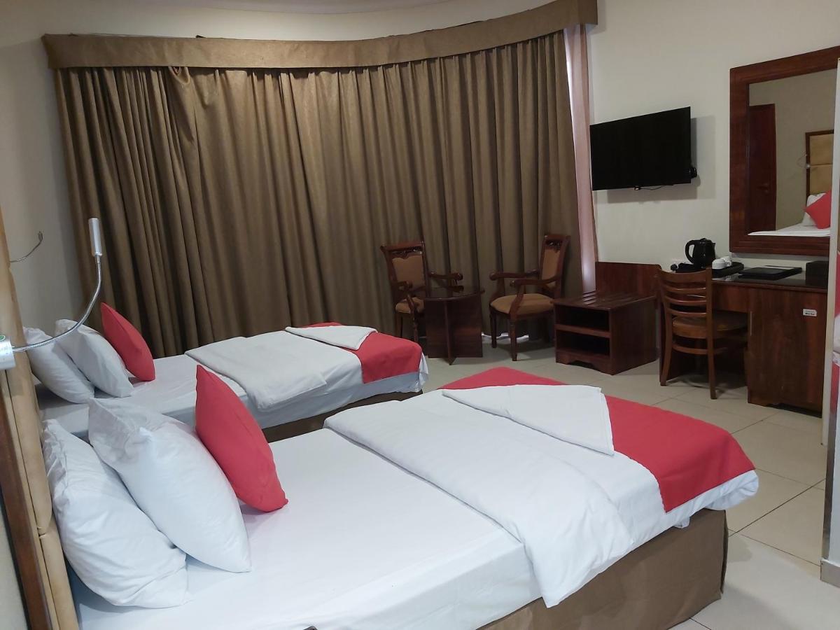 Bliss Hotel Dubai Exterior foto